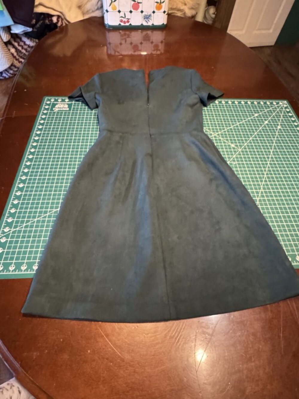 Calvin Klein Green Short-Sleeve High-Low Dress Size 4 Polyester Blend Classic - Picture 12 of 12